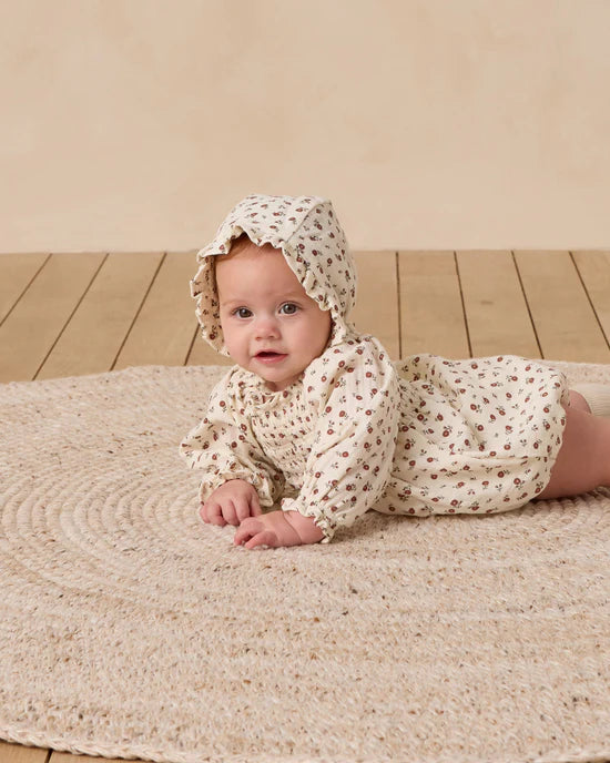 Quincy Mae Woven Ruffle Bonnet - Winter Ditsy