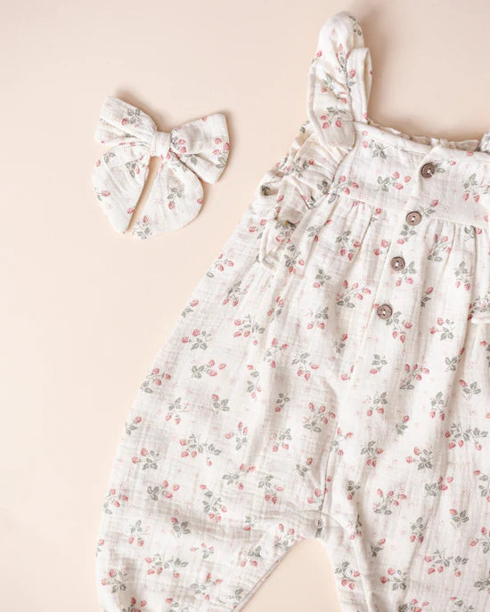 Quincy Mae - Nova Romper Strawberries