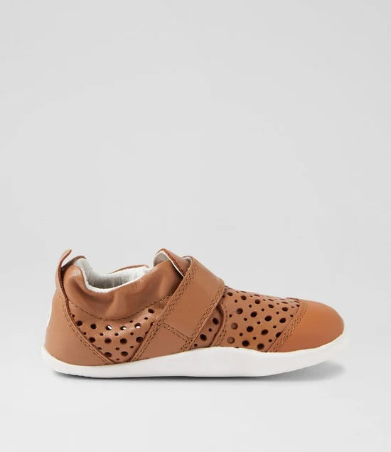 Bobux Xplorer Go Punch Leather Shoes - Caramel
