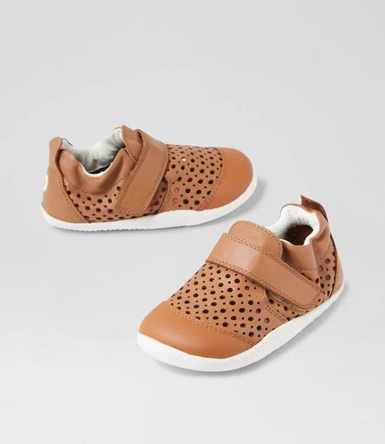 Bobux Xplorer Go Punch Leather Shoes - Caramel