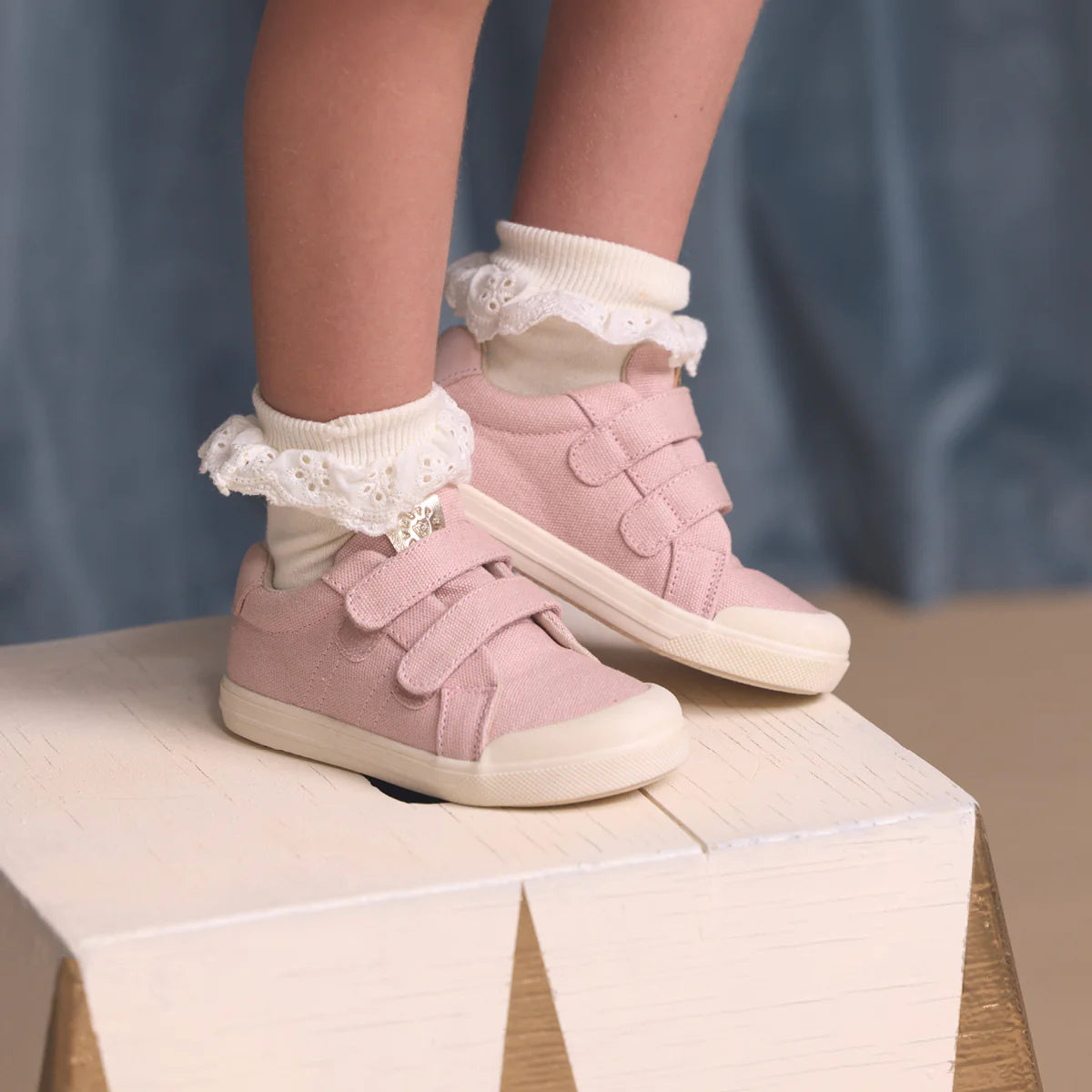 Pretty Brave Otto Canvas - Blush