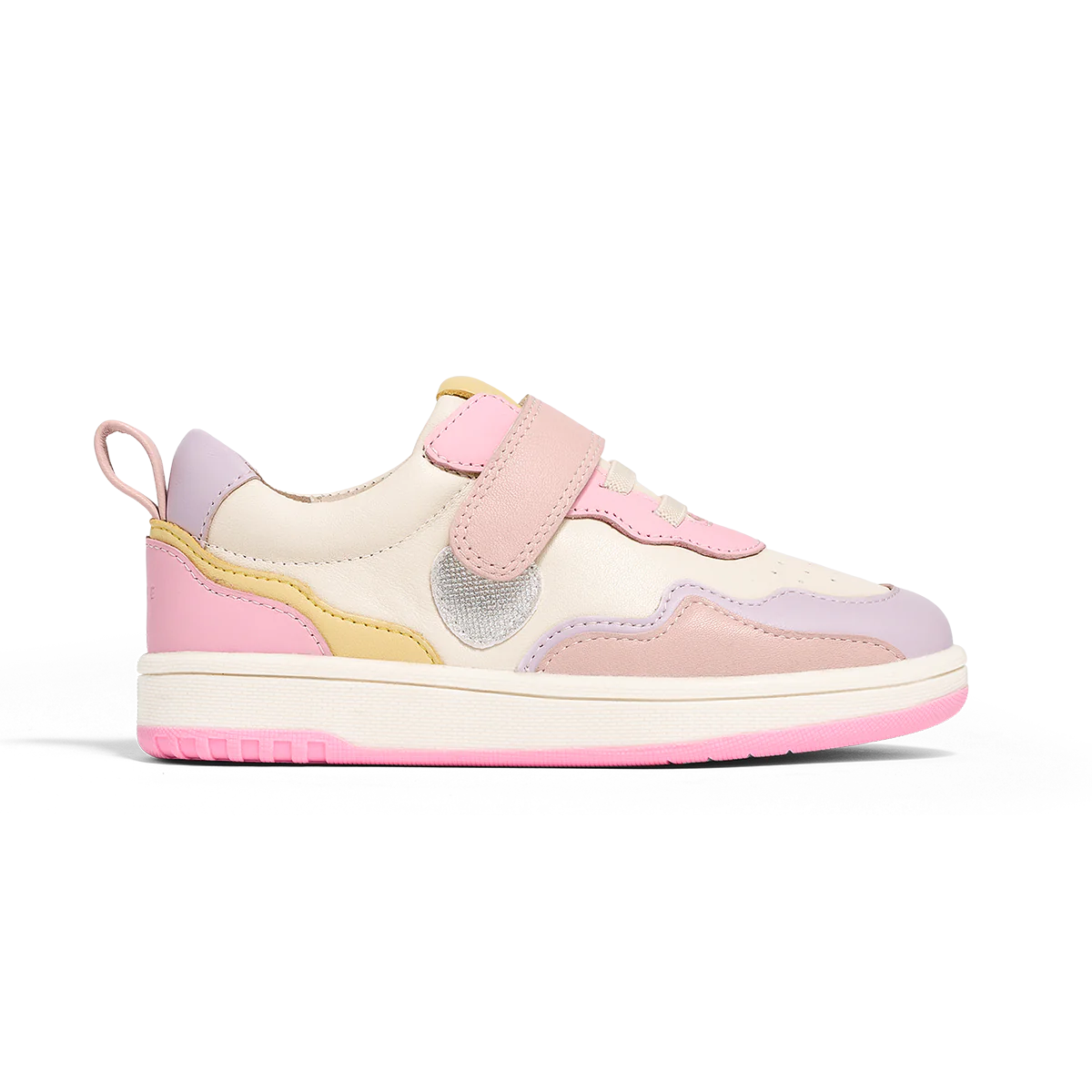 Pretty Brave - Icon Trainer Sparkle Hearts