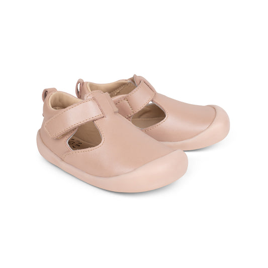 Pretty Brave Bobby Blush Pearl