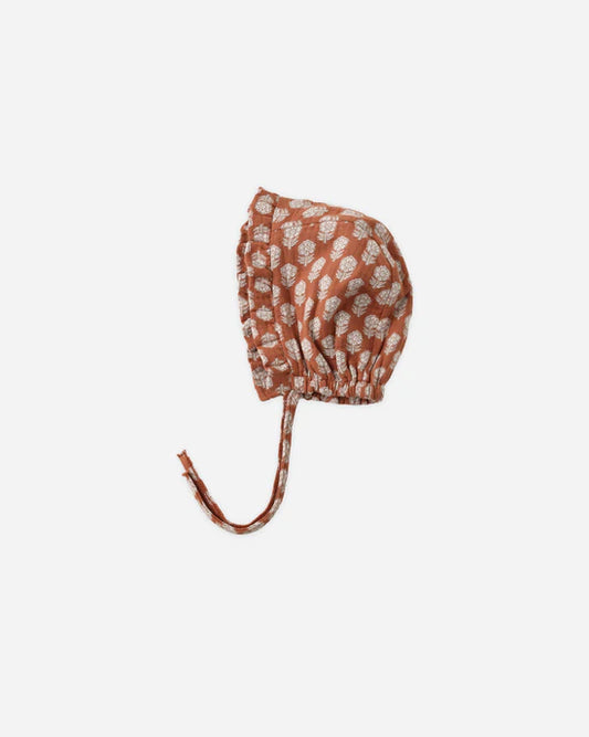 Quincy Mae Woven Ruffle Bonnet - Holiday Fluer